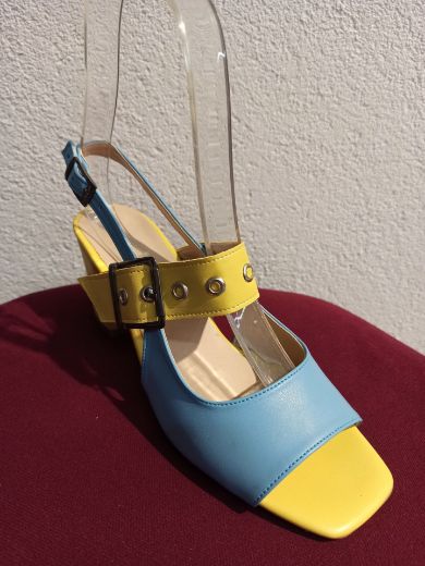 455 Toka Detay Kalın Topuk Yazlık Kadın Ayakkabı  BEBE MAVİ SARI resmi
