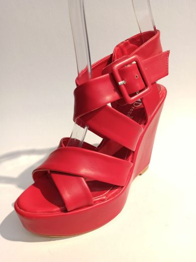 8888 Dolgu Topuk 11 Cm Toka Detay Kadın Sandalet  Kırmızı Deri resmi