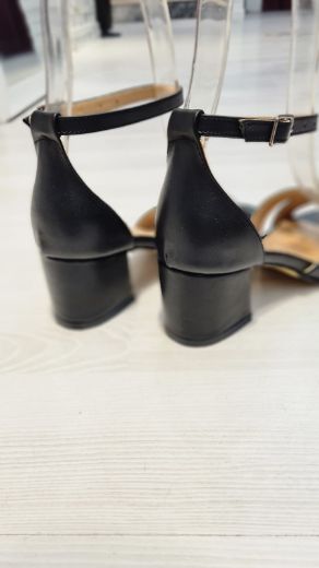 543 Ön Çapraz Bantlı 5 Cm Kısa Topuk Kadın Ayakkab  SİYAH DERİ resmi