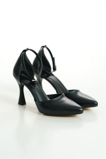 267 Ön Kapalı Bilek Bağlı 9Cm Rahat Kadın Ayakkabı  Siyah Deri resmi