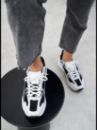 270 New Balance 590 Günlük Kadın Sneaker Ayakkabı  BEYAZ-SİYAH